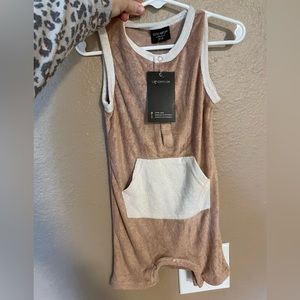 NEW- little bipsy romper size 2-3t